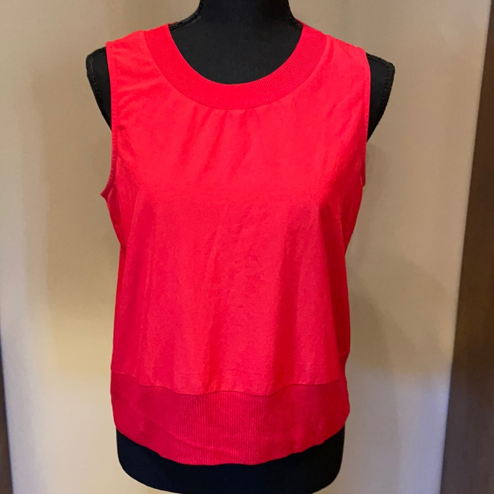 Athleta Zephyr Tank Top Size Small, Red